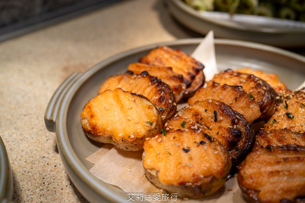礁溪住宿 溫泉飯店 長榮鳳凰酒店 期間限定日本季buffet烤鴨美食吃到飽 親子同遊千坪 spa溫泉池 房內就可泡湯！