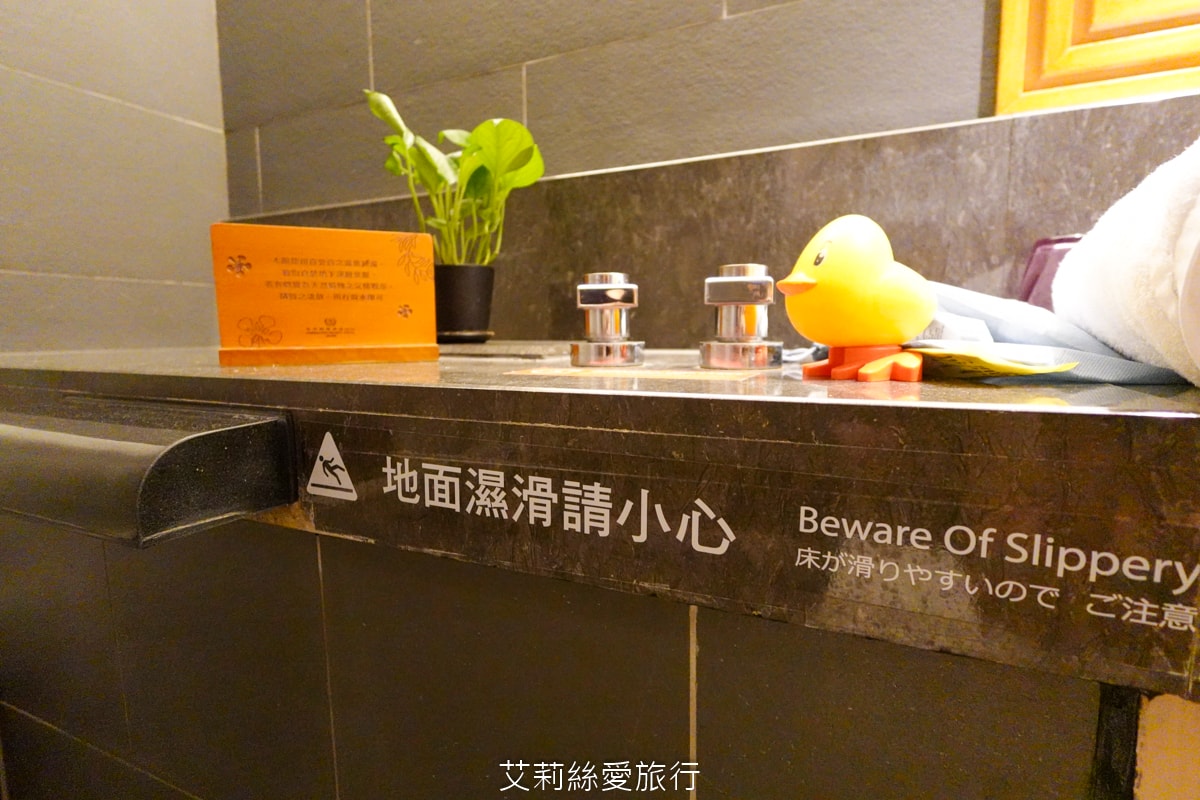 礁溪住宿 溫泉飯店 長榮鳳凰酒店 期間限定日本季buffet烤鴨美食吃到飽 親子同遊千坪 spa溫泉池 房內就可泡湯！