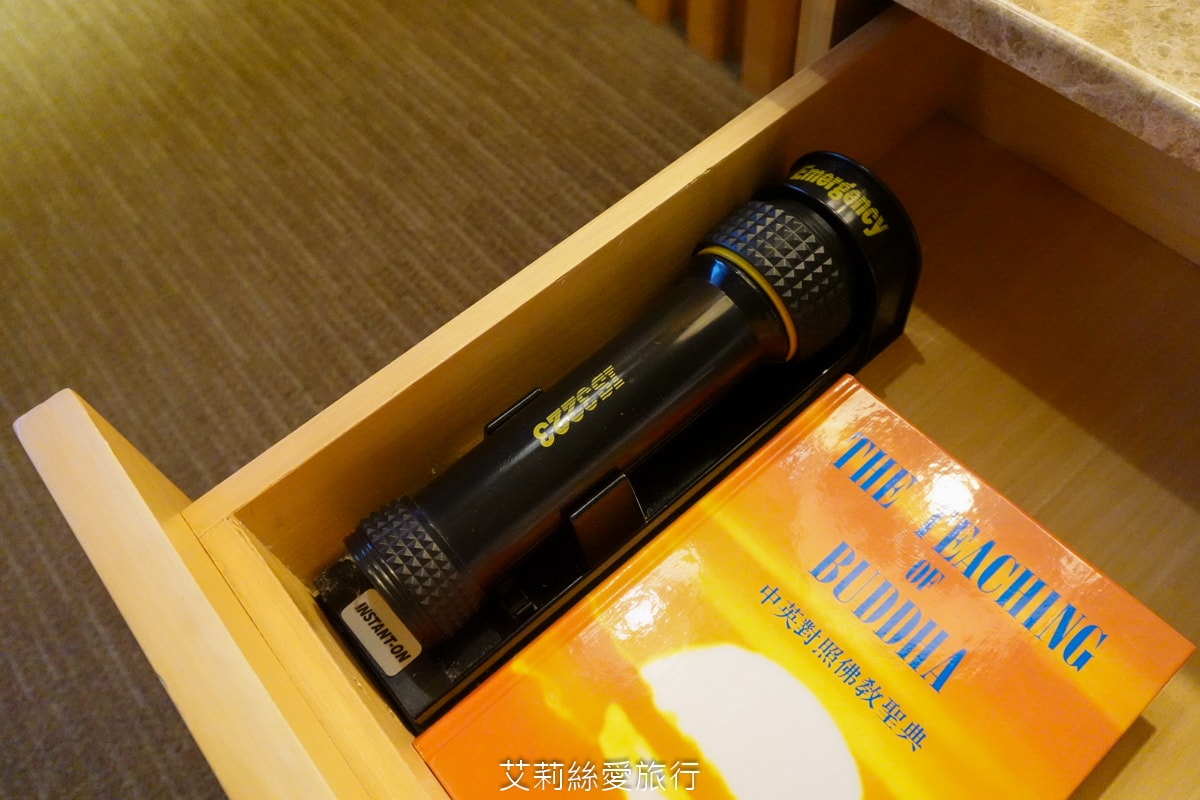 礁溪住宿 溫泉飯店 長榮鳳凰酒店 期間限定日本季buffet烤鴨美食吃到飽 親子同遊千坪 spa溫泉池 房內就可泡湯！