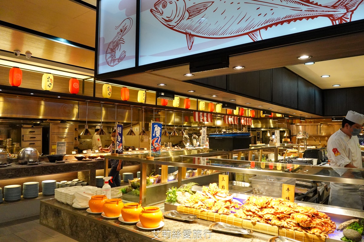 礁溪住宿 溫泉飯店 長榮鳳凰酒店 期間限定日本季buffet烤鴨美食吃到飽 親子同遊千坪 spa溫泉池 房內就可泡湯！