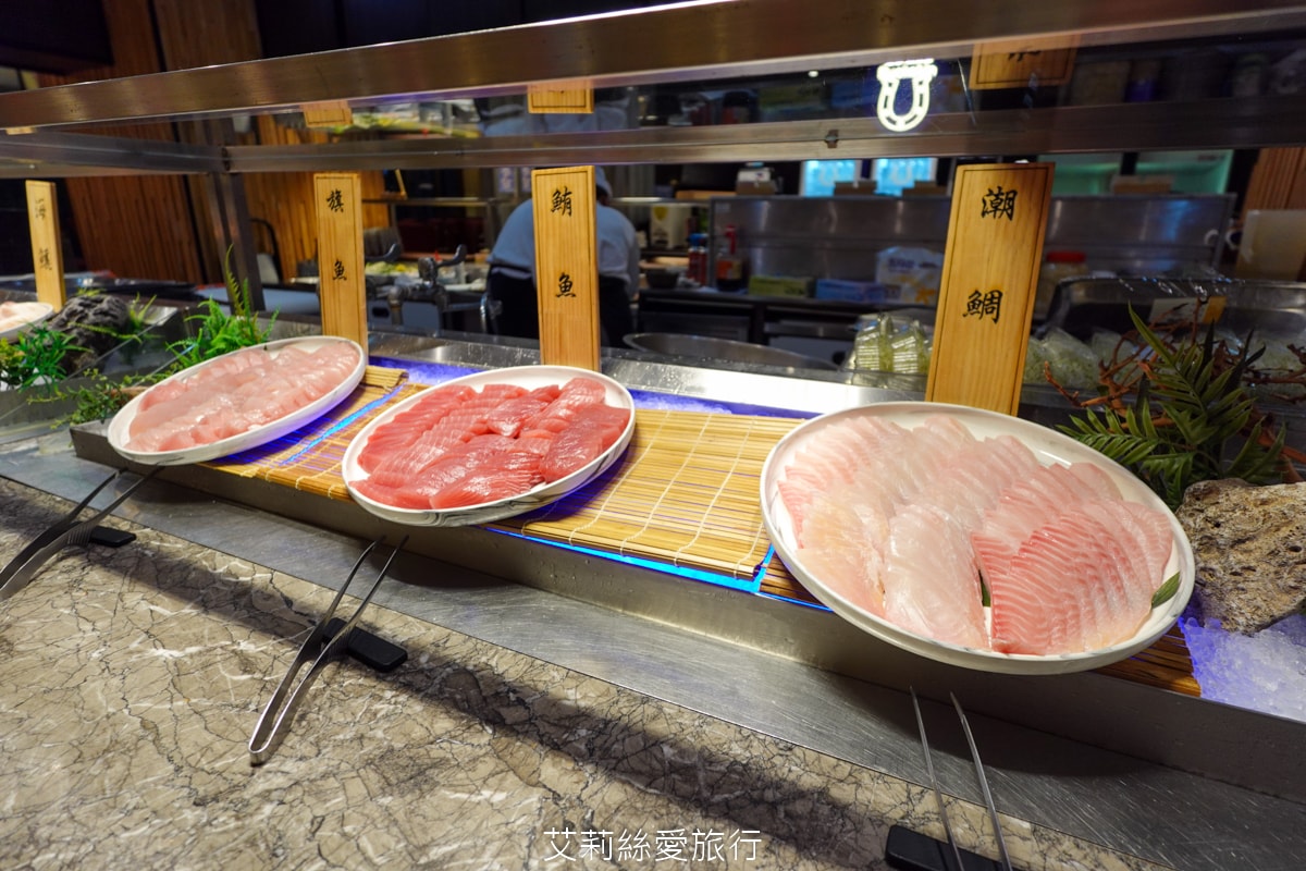 礁溪住宿 溫泉飯店 長榮鳳凰酒店 期間限定日本季buffet烤鴨美食吃到飽 親子同遊千坪 spa溫泉池 房內就可泡湯！