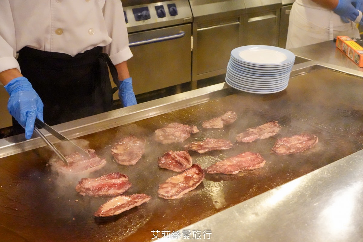 礁溪住宿 溫泉飯店 長榮鳳凰酒店 期間限定日本季buffet烤鴨美食吃到飽 親子同遊千坪 spa溫泉池 房內就可泡湯！