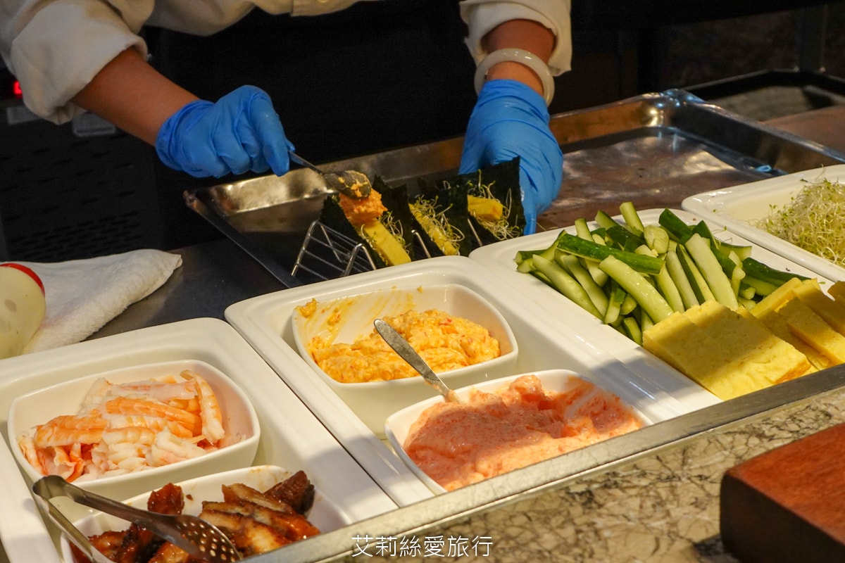 礁溪住宿 溫泉飯店 長榮鳳凰酒店 期間限定日本季buffet烤鴨美食吃到飽 親子同遊千坪 spa溫泉池 房內就可泡湯！