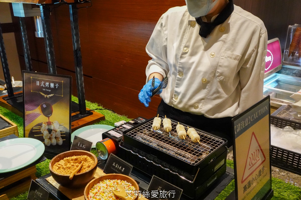 礁溪住宿 溫泉飯店 長榮鳳凰酒店 期間限定日本季buffet烤鴨美食吃到飽 親子同遊千坪 spa溫泉池 房內就可泡湯！