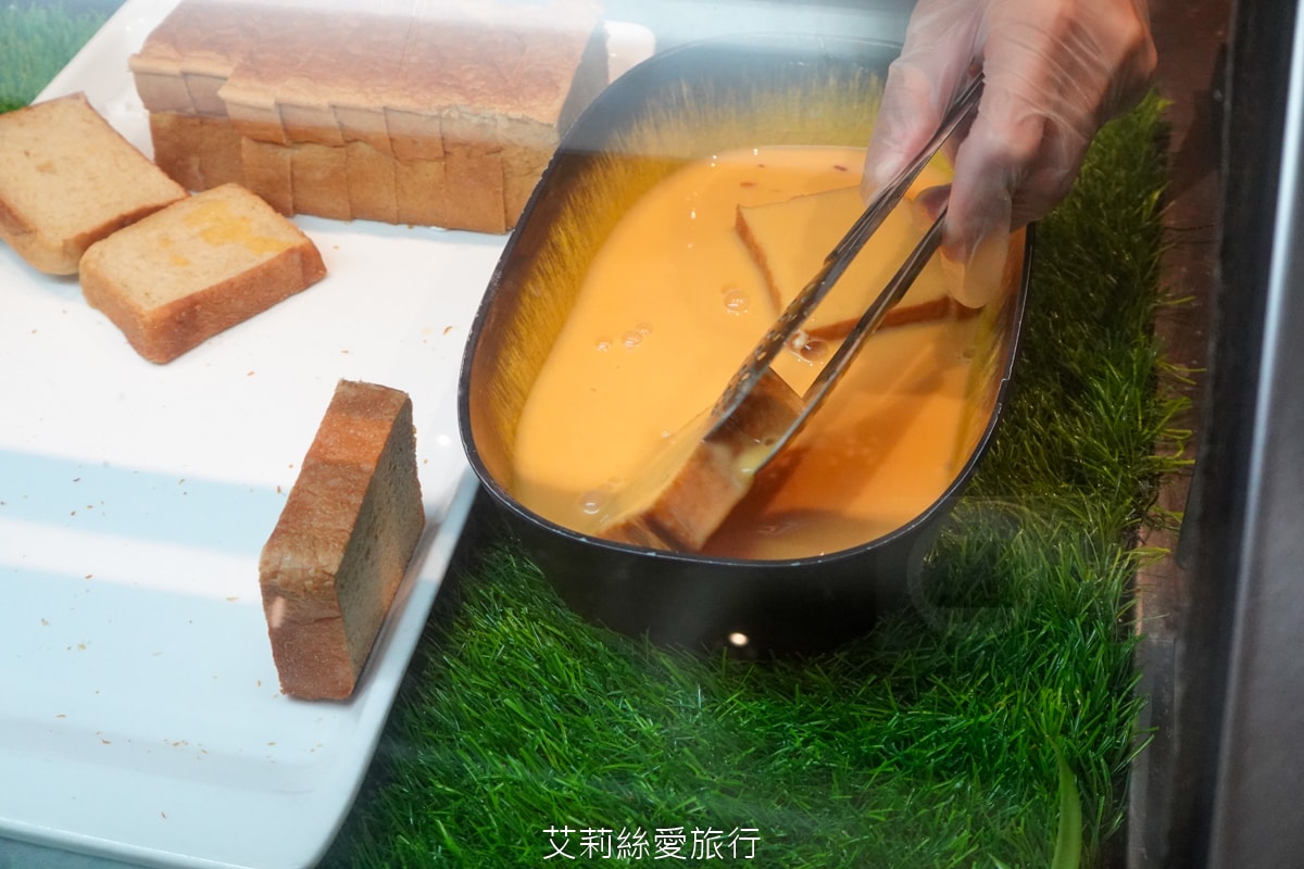 礁溪住宿 溫泉飯店 長榮鳳凰酒店 期間限定日本季buffet烤鴨美食吃到飽 親子同遊千坪 spa溫泉池 房內就可泡湯！