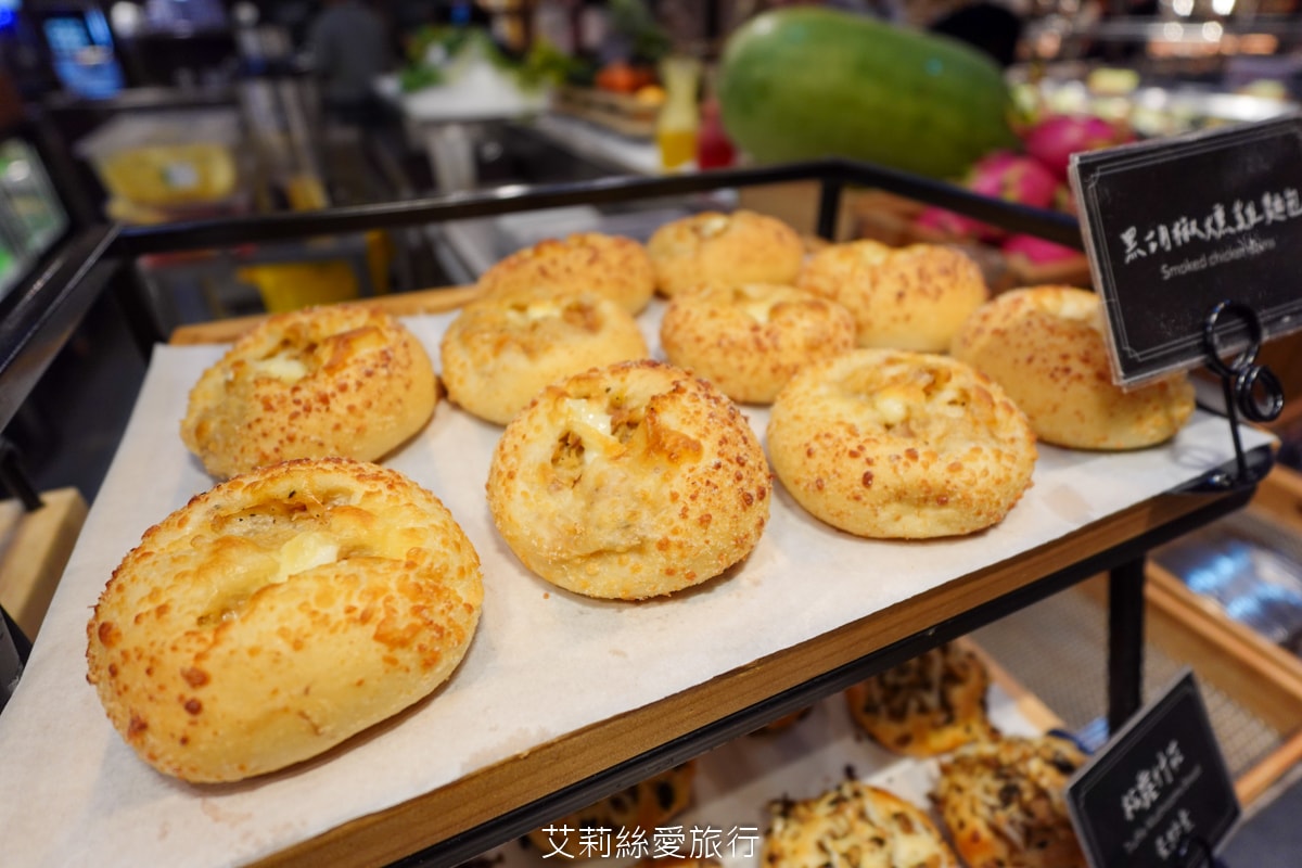 礁溪住宿 溫泉飯店 長榮鳳凰酒店 期間限定日本季buffet烤鴨美食吃到飽 親子同遊千坪 spa溫泉池 房內就可泡湯！