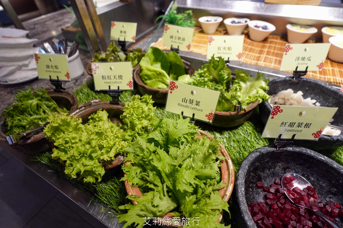 礁溪住宿 溫泉飯店 長榮鳳凰酒店 期間限定日本季buffet烤鴨美食吃到飽 親子同遊千坪 spa溫泉池 房內就可泡湯！