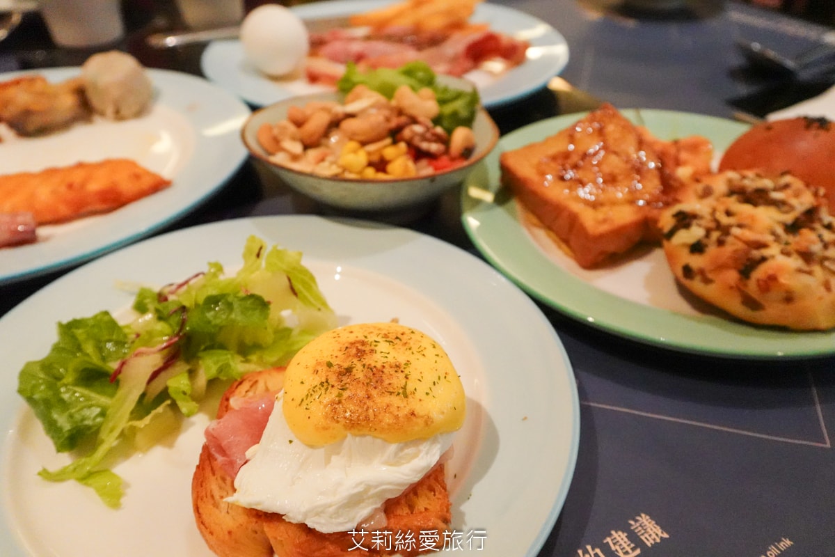 礁溪住宿 溫泉飯店 長榮鳳凰酒店 期間限定日本季buffet烤鴨美食吃到飽 親子同遊千坪 spa溫泉池 房內就可泡湯！