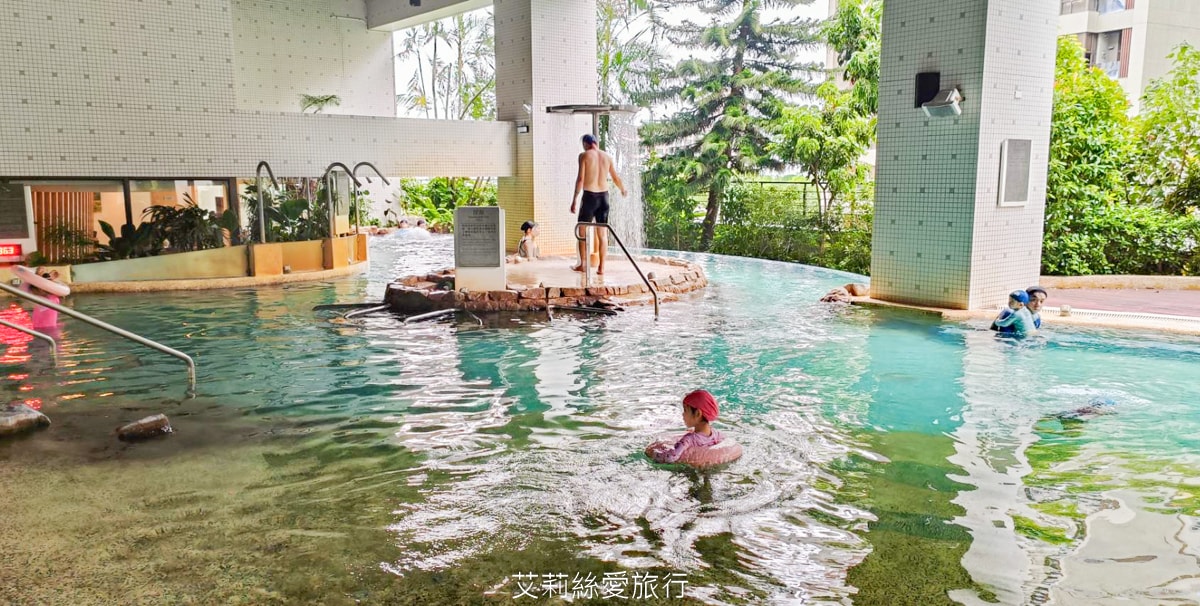 礁溪住宿 溫泉飯店 長榮鳳凰酒店 期間限定日本季buffet烤鴨美食吃到飽 親子同遊千坪 spa溫泉池 房內就可泡湯！