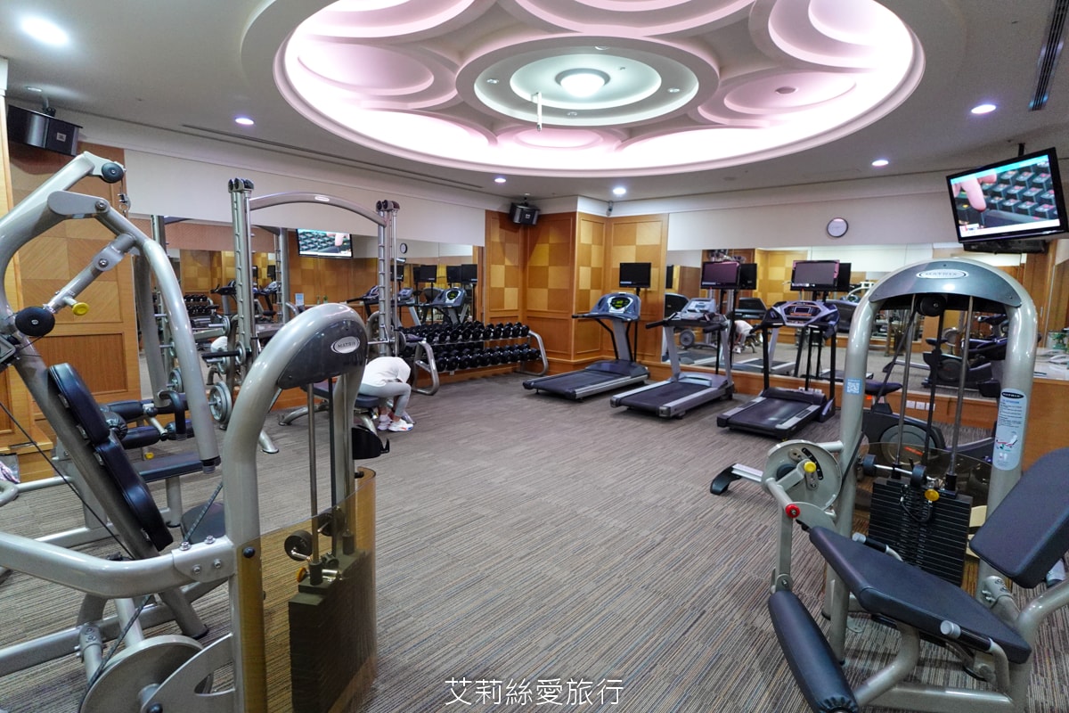 礁溪住宿 溫泉飯店 長榮鳳凰酒店 期間限定日本季buffet烤鴨美食吃到飽 親子同遊千坪 spa溫泉池 房內就可泡湯！