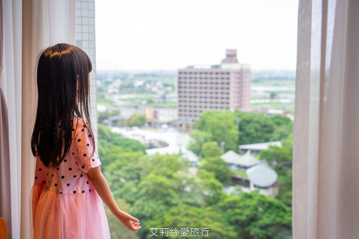 礁溪住宿 溫泉飯店 長榮鳳凰酒店 期間限定日本季buffet烤鴨美食吃到飽 親子同遊千坪 spa溫泉池 房內就可泡湯！