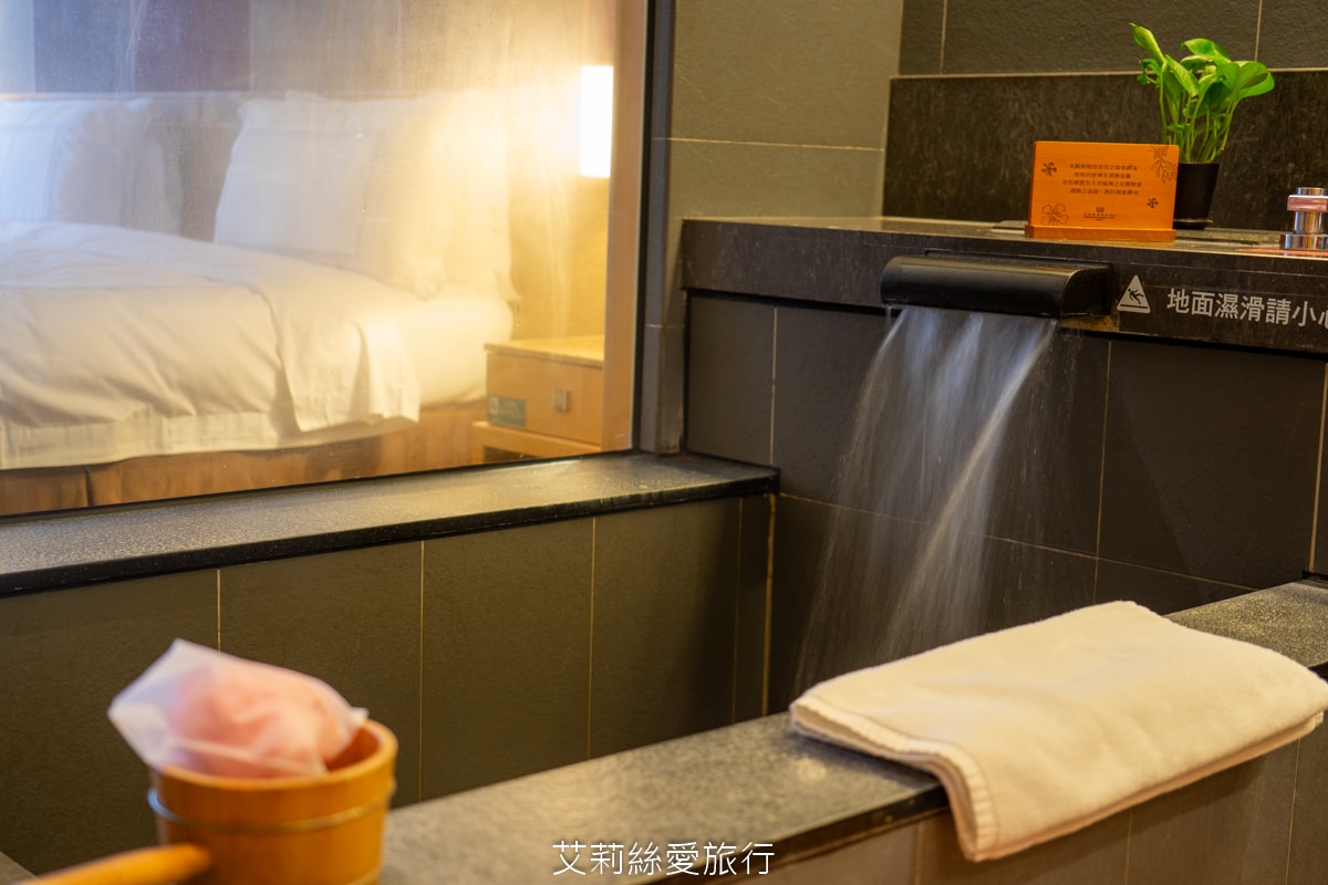 礁溪住宿 溫泉飯店 長榮鳳凰酒店 期間限定日本季buffet烤鴨美食吃到飽 親子同遊千坪 spa溫泉池 房內就可泡湯！