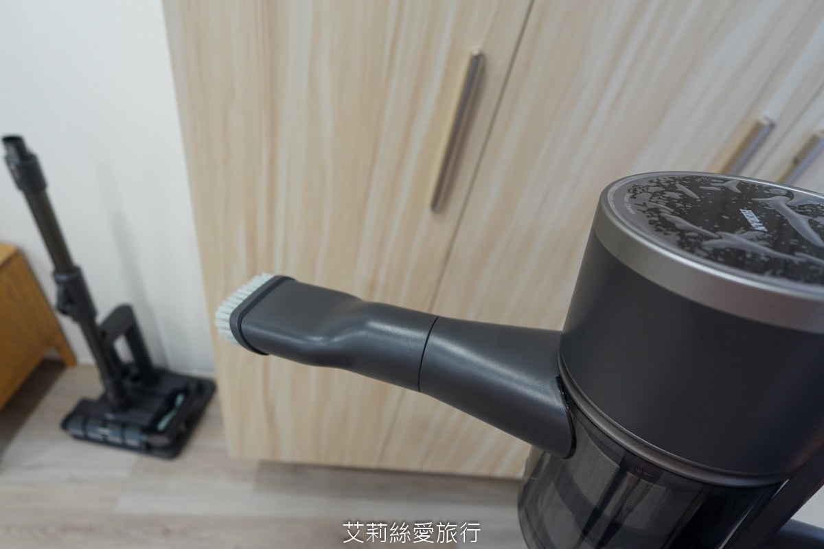 家電開箱無線吸塵器推薦！禾聯家電多功能輕巧無線吸塵器 護眼綠光顯塵好清潔 低音運轉小孩寵物都安心！