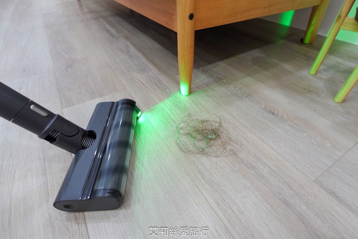 家電開箱無線吸塵器推薦！禾聯家電多功能輕巧無線吸塵器 護眼綠光顯塵好清潔 低音運轉小孩寵物都安心！