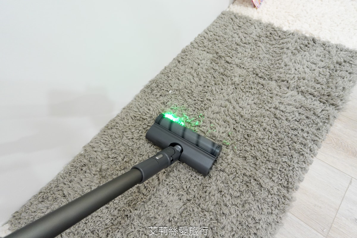 家電開箱無線吸塵器推薦！禾聯家電多功能輕巧無線吸塵器 護眼綠光顯塵好清潔 低音運轉小孩寵物都安心！
