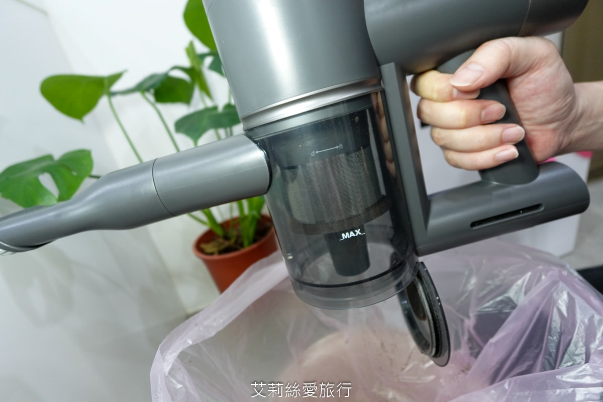 家電開箱無線吸塵器推薦！禾聯家電多功能輕巧無線吸塵器 護眼綠光顯塵好清潔 低音運轉小孩寵物都安心！