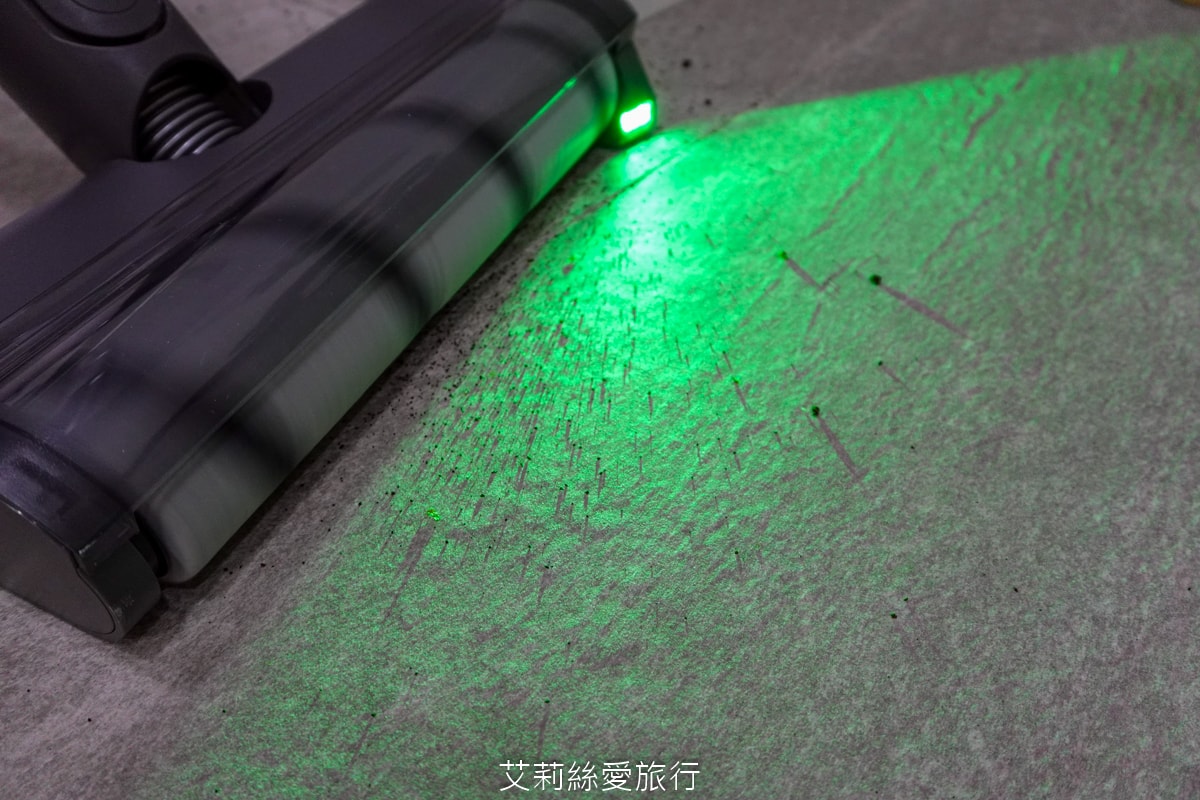 家電開箱無線吸塵器推薦！禾聯家電多功能輕巧無線吸塵器 護眼綠光顯塵好清潔 低音運轉小孩寵物都安心！