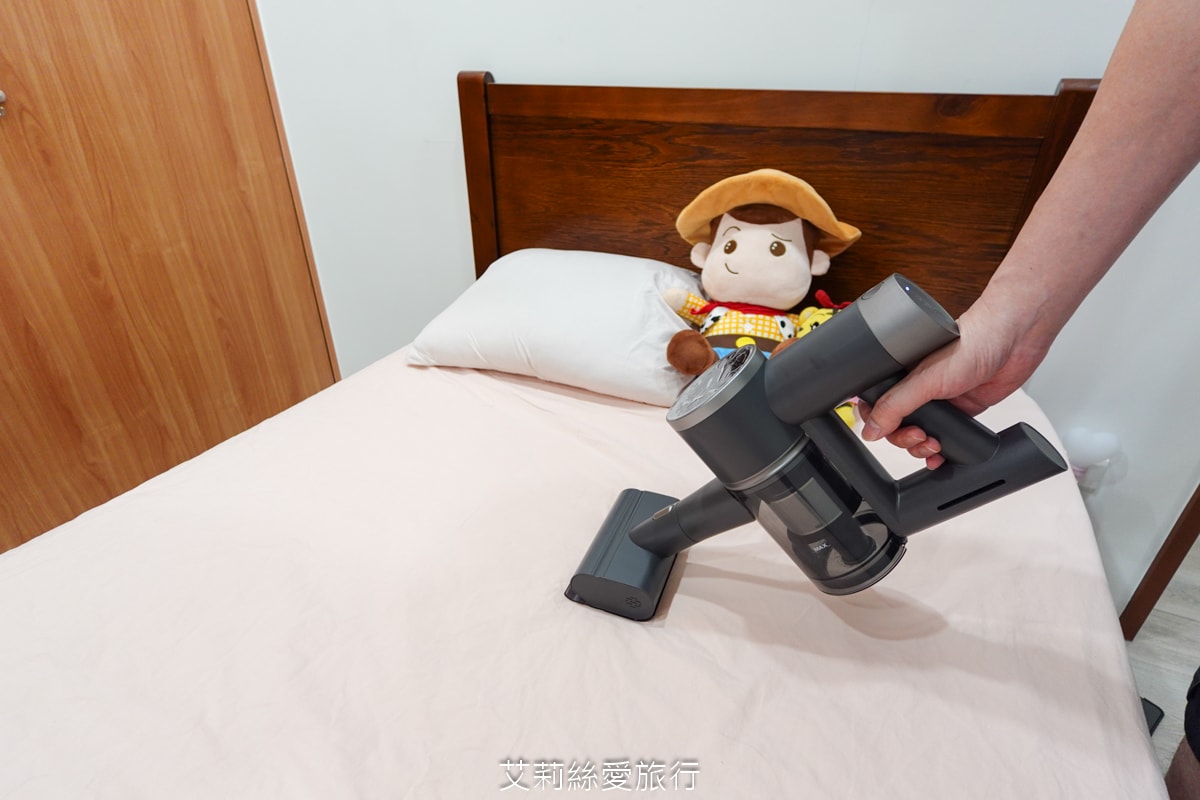家電開箱無線吸塵器推薦！禾聯家電多功能輕巧無線吸塵器 護眼綠光顯塵好清潔 低音運轉小孩寵物都安心！