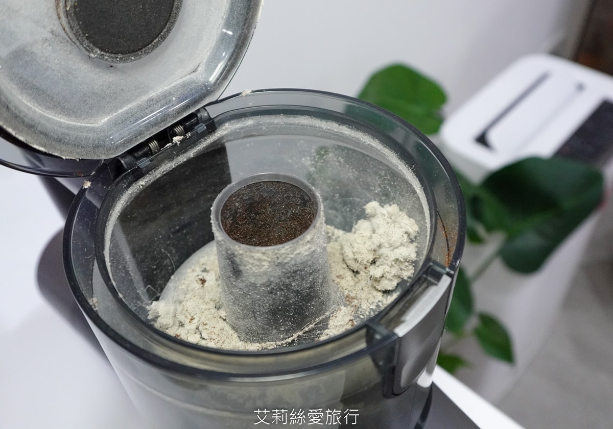 家電開箱無線吸塵器推薦！禾聯家電多功能輕巧無線吸塵器 護眼綠光顯塵好清潔 低音運轉小孩寵物都安心！