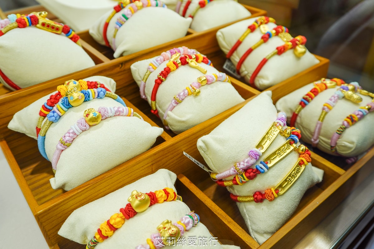 黃金回收去哪換？木村貴金屬銀樓門市 網路高人氣文青品牌 時尚輕奢金飾店 vs 傳統銀樓的評比