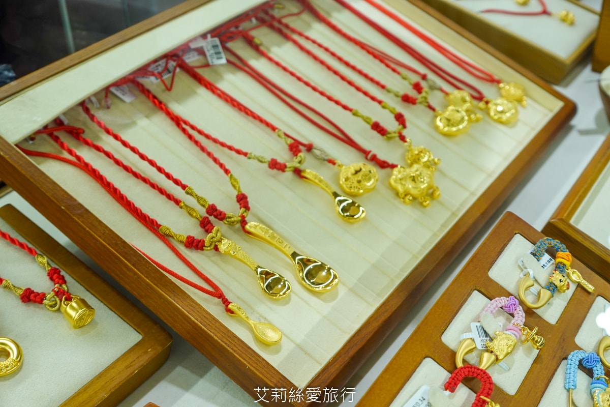 黃金回收去哪換？木村貴金屬銀樓門市 網路高人氣文青品牌 時尚輕奢金飾店 vs 傳統銀樓的評比