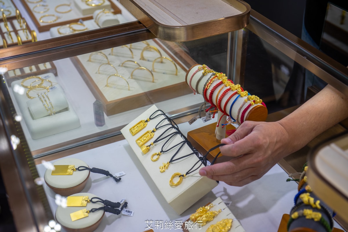 黃金回收去哪換？木村貴金屬銀樓門市 網路高人氣文青品牌 時尚輕奢金飾店 vs 傳統銀樓的評比