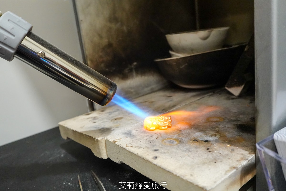 黃金回收去哪換？木村貴金屬銀樓門市 網路高人氣文青品牌 時尚輕奢金飾店 vs 傳統銀樓的評比