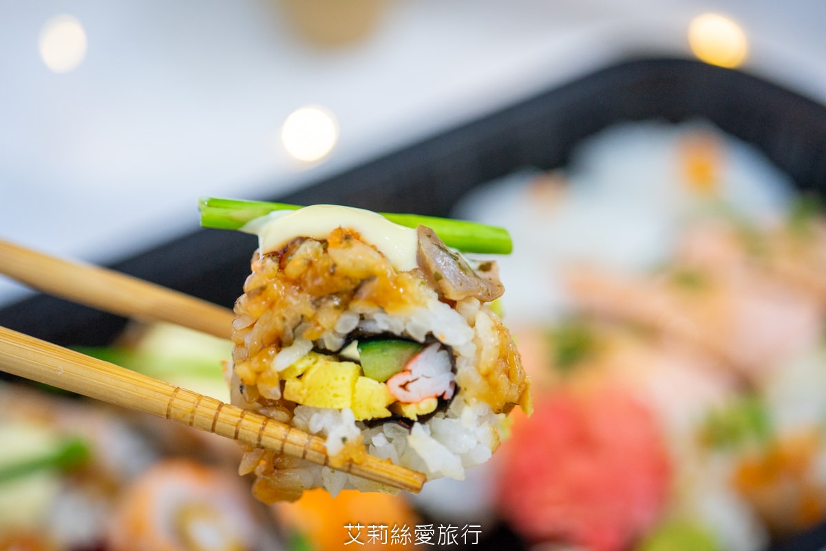 免出門在家品嚐頂級海鮮拼盤 林居日本料理 新春限定團圓盛宴年菜 極上刺身 現烤海鮮組合 松葉蟹鉗 生食鮮干貝 鮮甜鮭魚卵 宅配到府