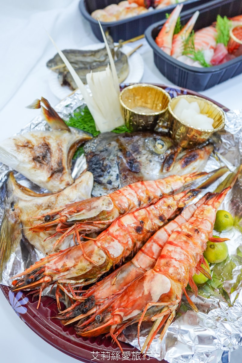 免出門在家品嚐頂級海鮮拼盤 林居日本料理 新春限定團圓盛宴年菜 極上刺身 現烤海鮮組合 松葉蟹鉗 生食鮮干貝 鮮甜鮭魚卵 宅配到府