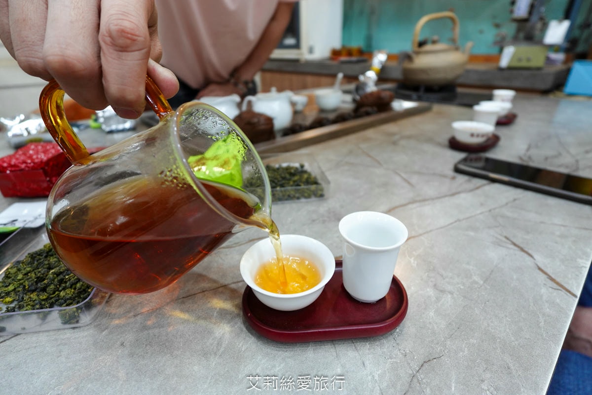 台灣伴手禮 喝好茶不必到深山 雋美佳茶葉 超過40年老店 畢業禮物 結婚禮物 年節送禮