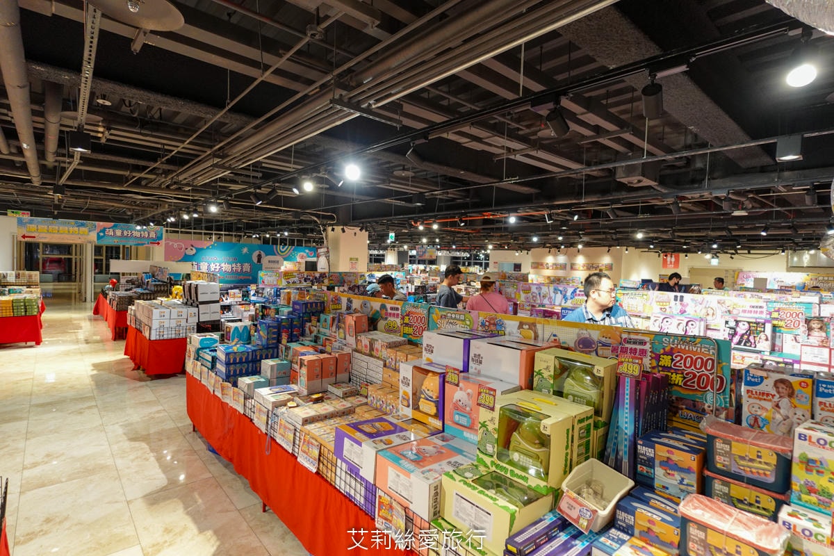 暑假限時活動！ 樂米玩具特賣會3折起！ 2025最新玩具 任選3件$299 滿2000現折200！新莊宏匯廣場