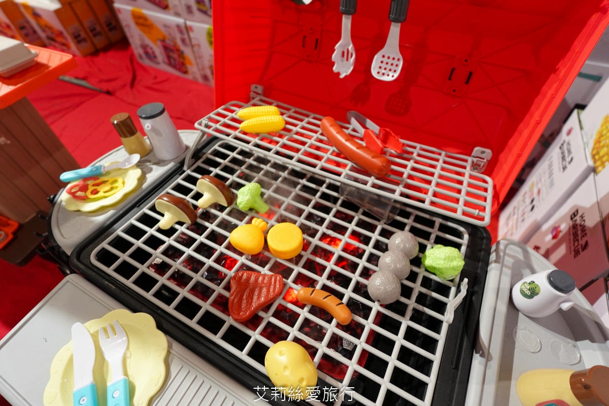 暑假限時活動！ 樂米玩具特賣會3折起！ 2025最新玩具 任選3件$299 滿2000現折200！新莊宏匯廣場