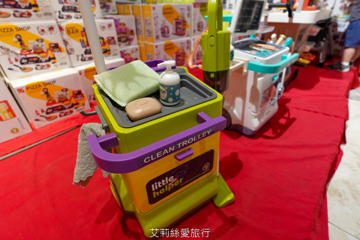 暑假限時活動！ 樂米玩具特賣會3折起！ 2025最新玩具 任選3件$299 滿2000現折200！新莊宏匯廣場