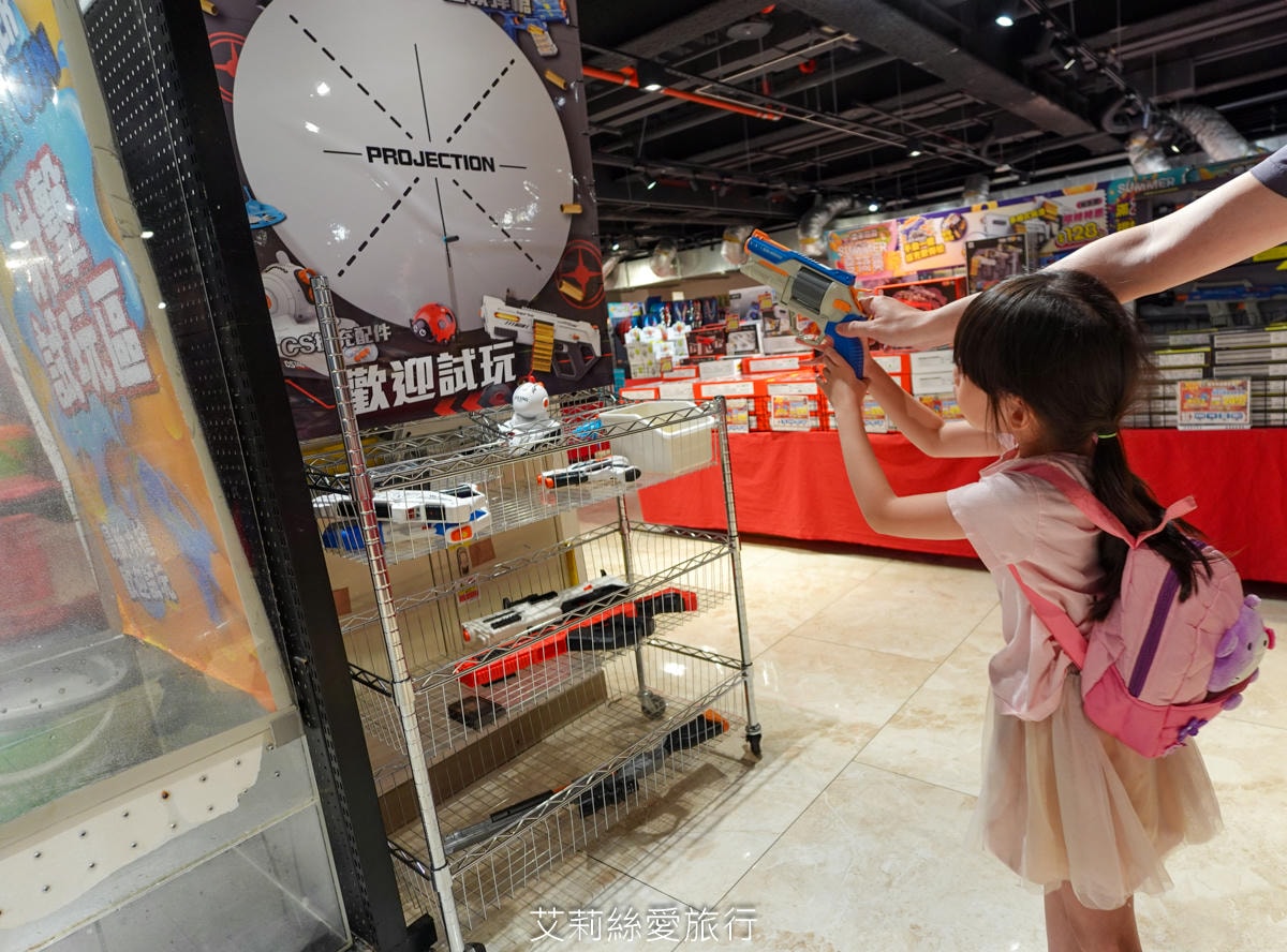 暑假限時活動！ 樂米玩具特賣會3折起！ 2025最新玩具 任選3件$299 滿2000現折200！新莊宏匯廣場