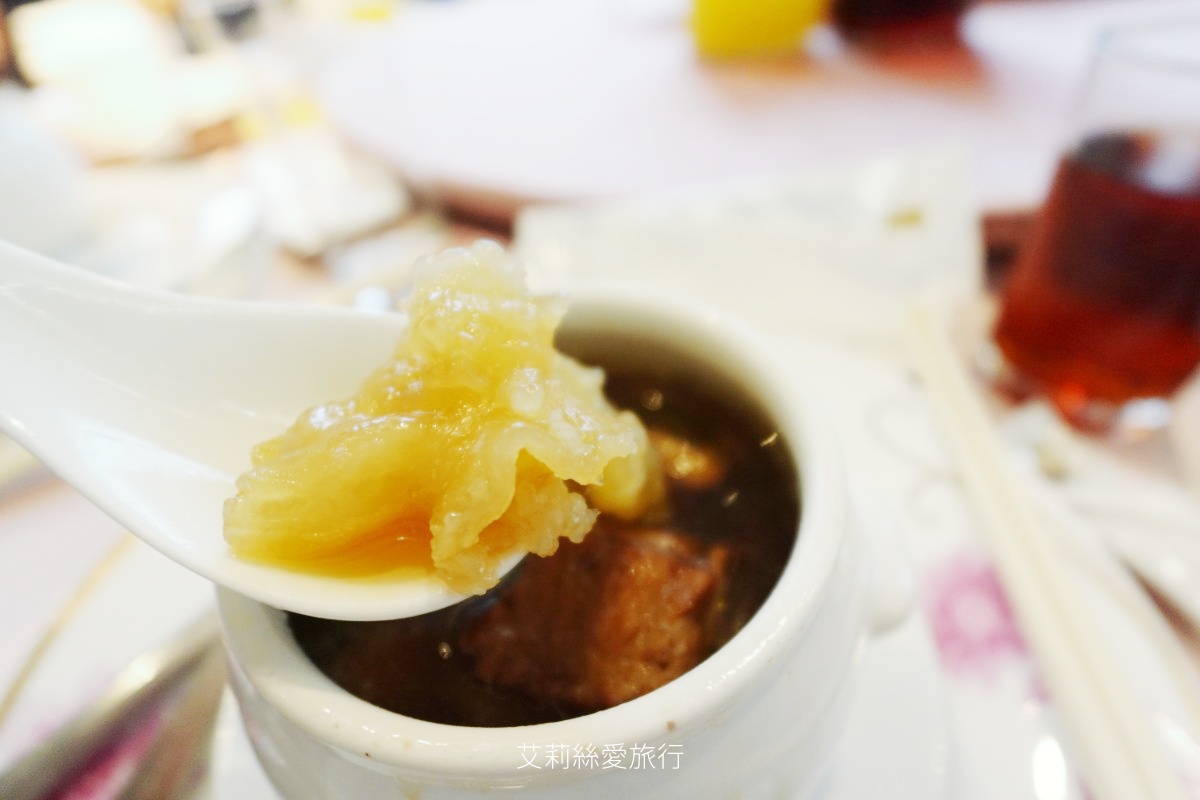 桃園婚禮戶外證婚 青青格麗絲莊園 絕美歐式戶外婚禮 創意中式餐點 港點吃到飽! - 第20張圖 桃園婚禮戶外證婚 青青格麗絲莊園 絕美歐式戶外婚禮 創意中式餐點 港點吃到飽!