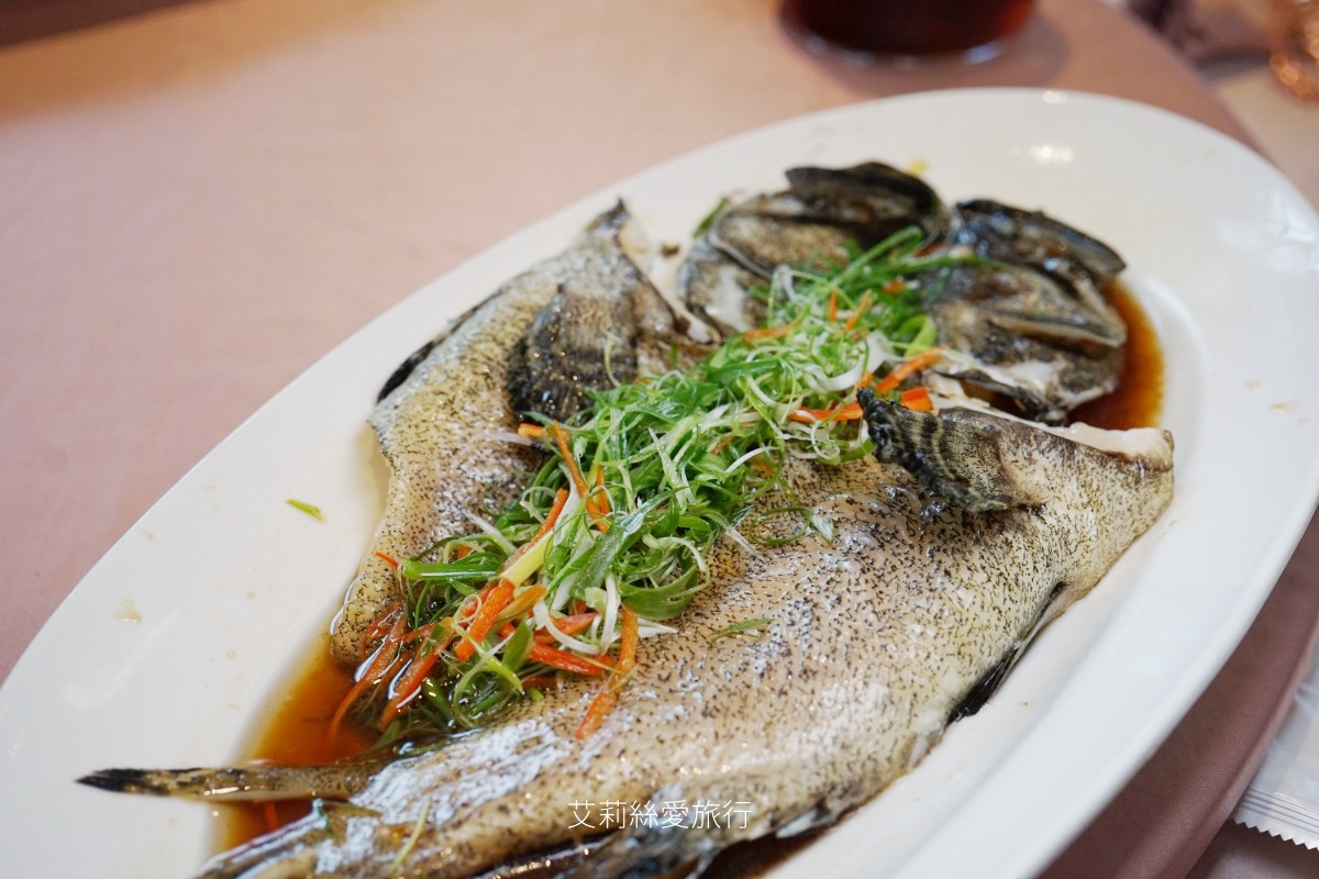 桃園婚禮戶外證婚 青青格麗絲莊園 絕美歐式戶外婚禮 創意中式餐點 港點吃到飽! - 第30張圖 桃園婚禮戶外證婚 青青格麗絲莊園 絕美歐式戶外婚禮 創意中式餐點 港點吃到飽!