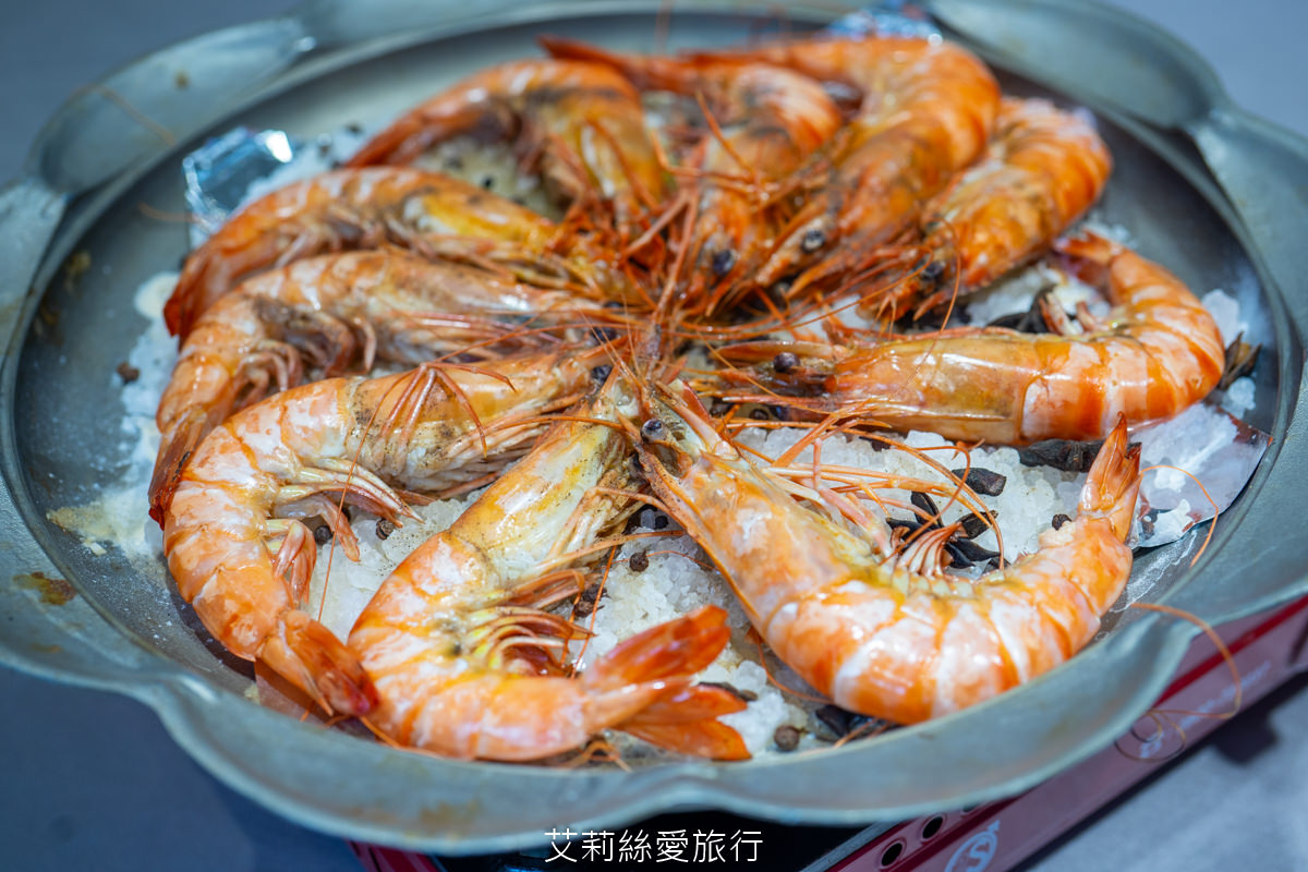 內湖桌菜美食推薦！ 88會館-郭董私房菜 現撈活體海鮮 龍蝦 活鮑魚 產地直送新鮮食材 活魚兩吃