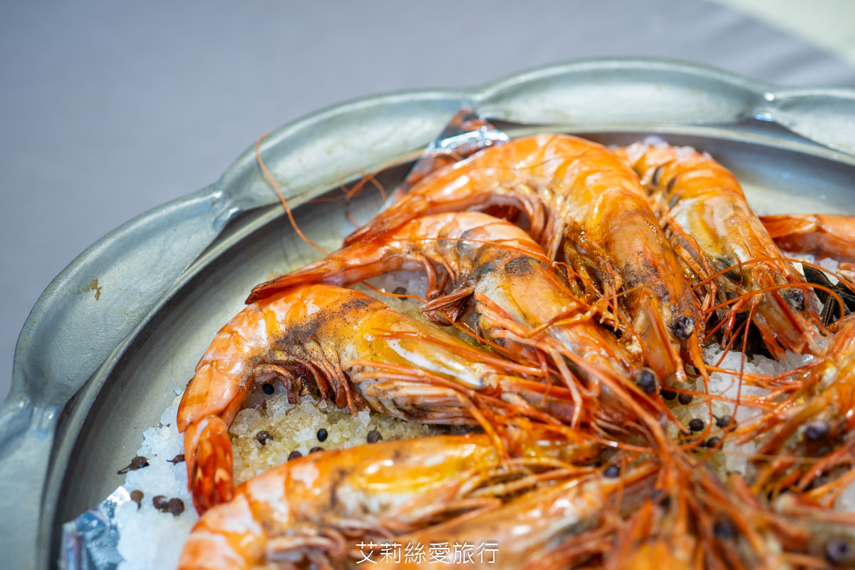 內湖桌菜美食推薦！ 88會館-郭董私房菜 現撈活體海鮮 龍蝦 活鮑魚 產地直送新鮮食材 活魚兩吃