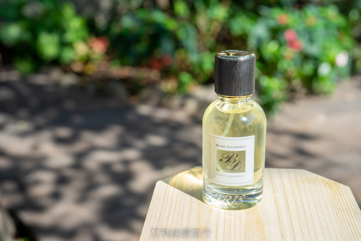 竹北景點 Being Different手工香水實驗室 製作獨一無二專屬香水、香氛乾洗手 連瓶身都能客製化! 新竹竹北室內景點雨天備案 - 第31張圖 竹北景點 Being Different手工香水實驗室 製作獨一無二專屬香水、香氛乾洗手 連瓶身都能客製化! 新竹竹北室內景點雨天備案