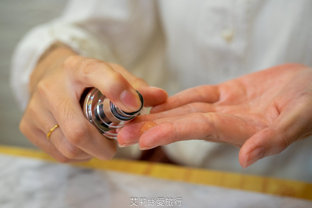 EDN茵蝶評價 慢慢愛上鏡中的自己 艾地苯蠶絲蛋白精華