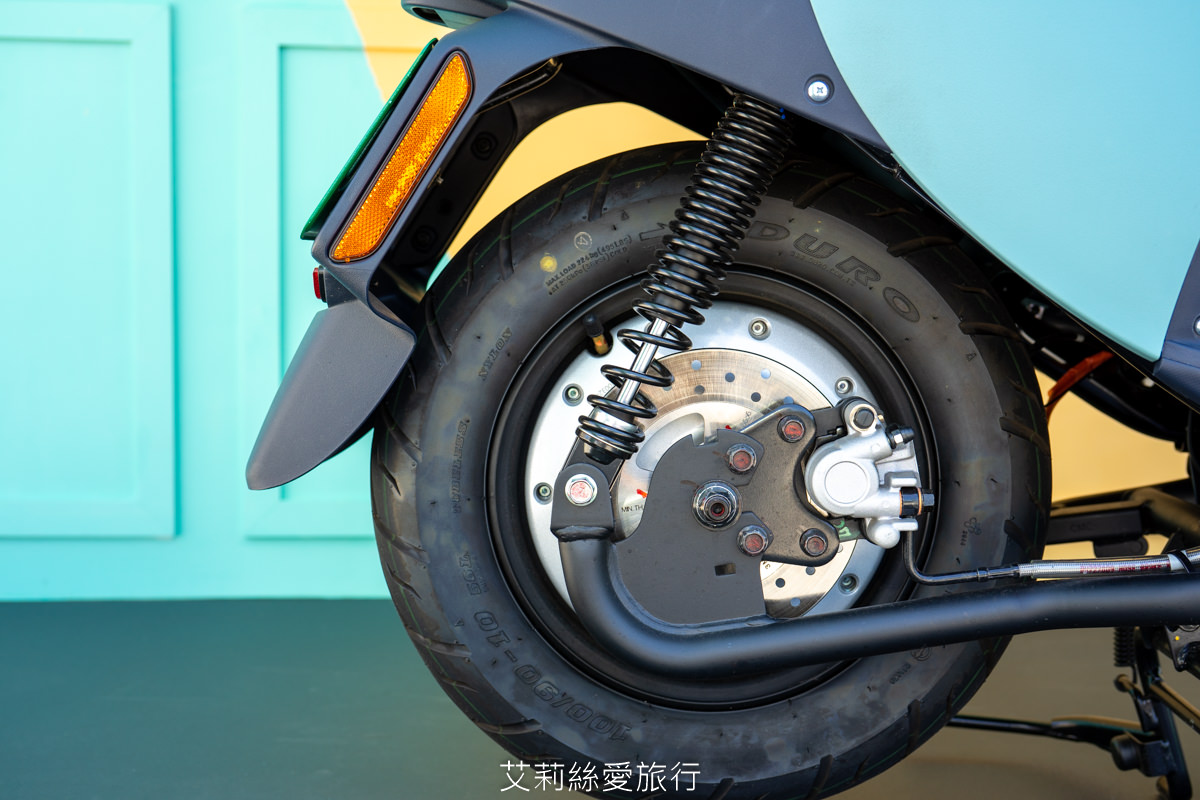 電動機車推薦 EZ1 eMOVING 復古燻綠好吸睛 市區代步輕巧好移動 - 第23張圖 電動機車推薦 EZ1 eMOVING 復古燻綠好吸睛 市區代步輕巧好移動