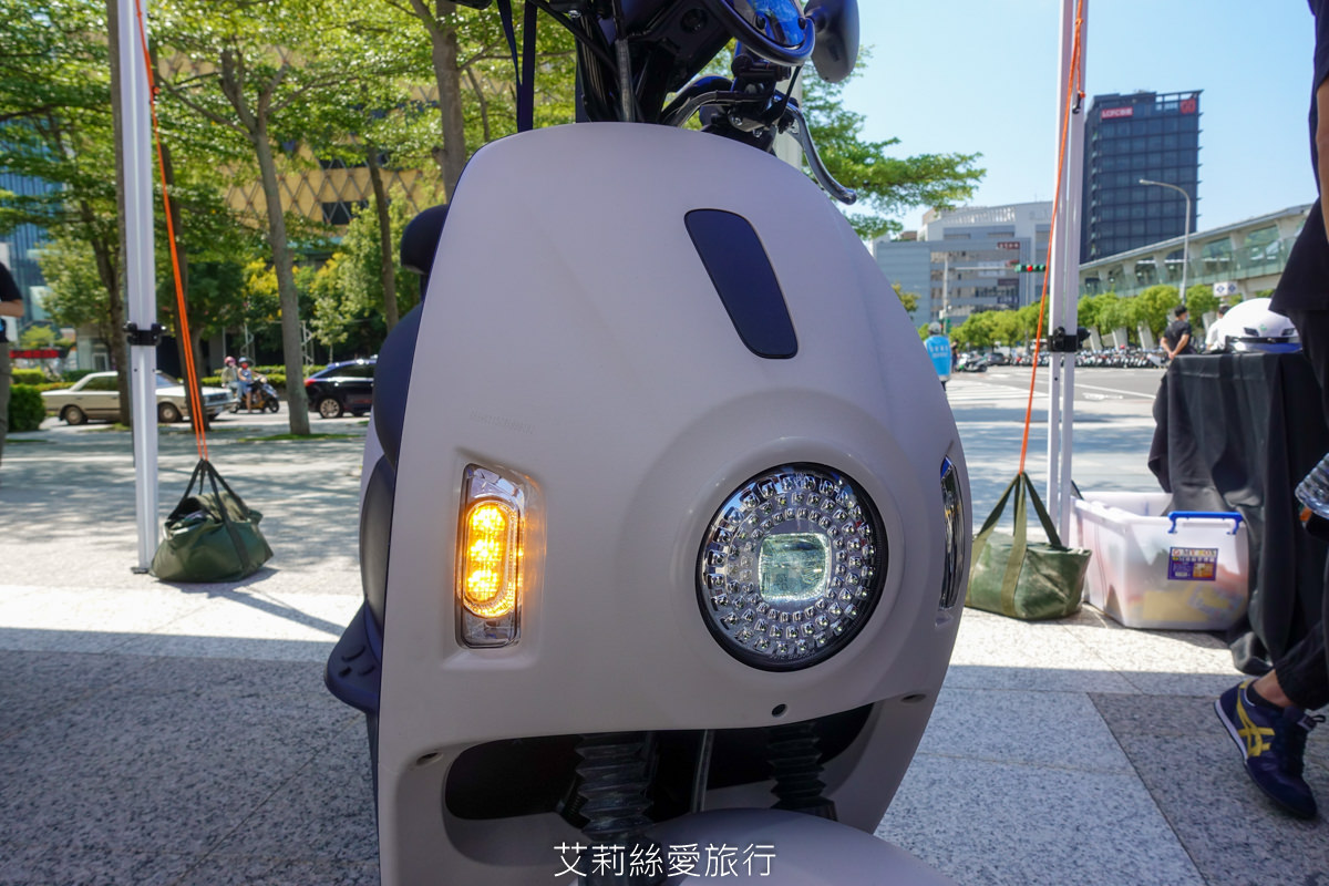 電動機車推薦 EZ1 eMOVING 復古燻綠好吸睛 市區代步輕巧好移動 - 第11張圖 電動機車推薦 EZ1 eMOVING 復古燻綠好吸睛 市區代步輕巧好移動