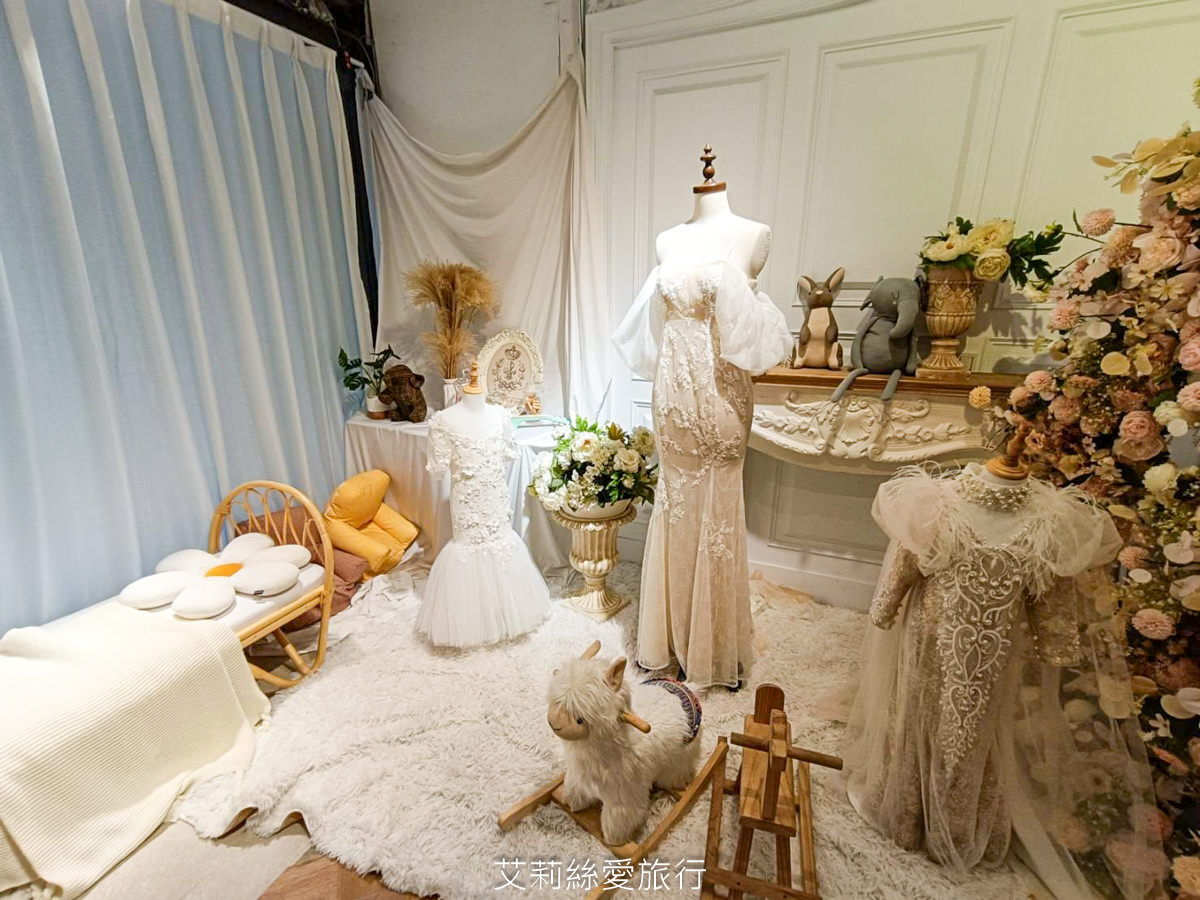 FiveStonesStudio 全家福寫真 【全家同樂方案】兩大兩小 超值優惠團購方案