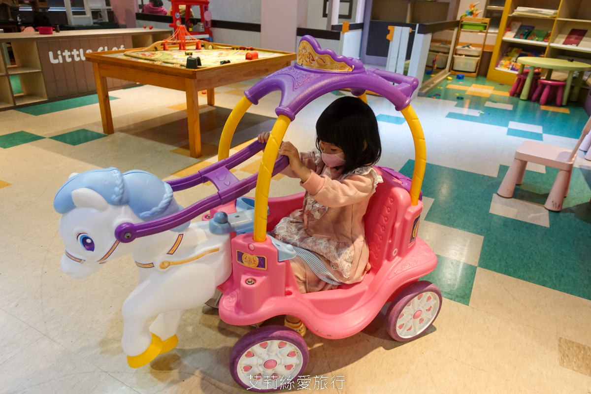 竹北哪裡好玩？竹北一日遊景點推薦！逛老宅拍美照、親手調製獨一無二的專屬香水、欣賞無敵夕陽美景！