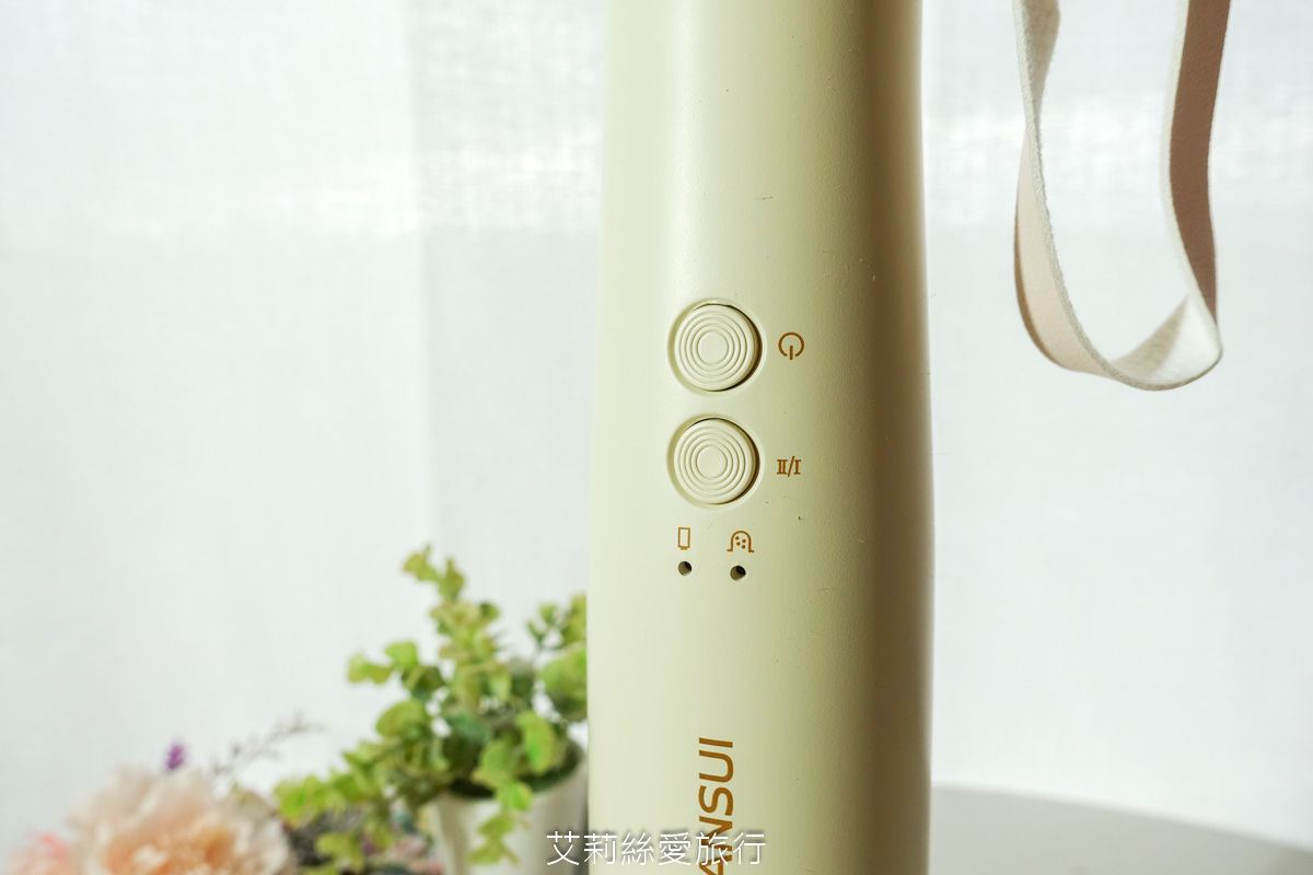 好物推薦 SANSUI山水輕淨吸迷你無線吸塵器 一機多用途無線手持好輕巧 還能變身塵螨機、居家車用清潔都ok！