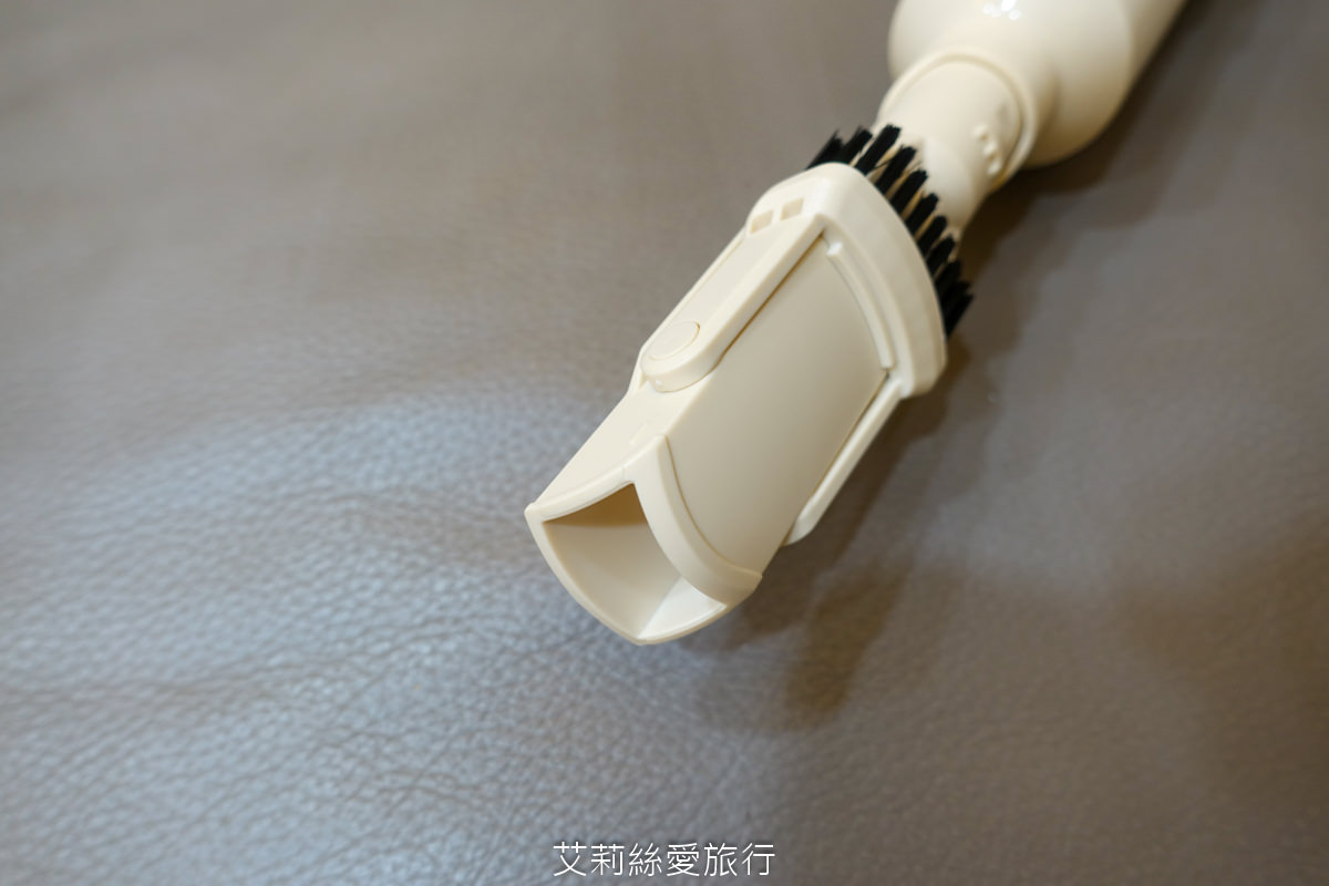 好物推薦 SANSUI山水輕淨吸迷你無線吸塵器 一機多用途無線手持好輕巧 還能變身塵螨機、居家車用清潔都ok！