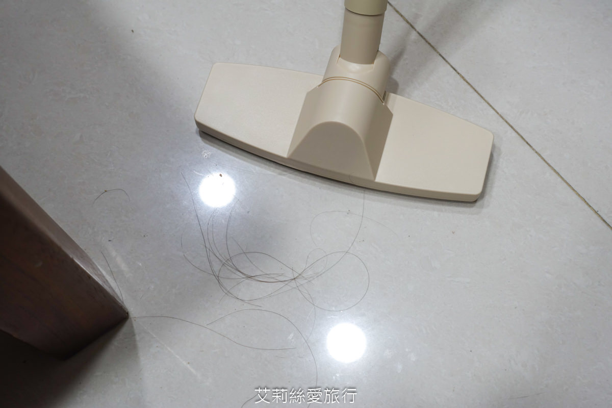 好物推薦 SANSUI山水輕淨吸迷你無線吸塵器 一機多用途無線手持好輕巧 還能變身塵螨機、居家車用清潔都ok！