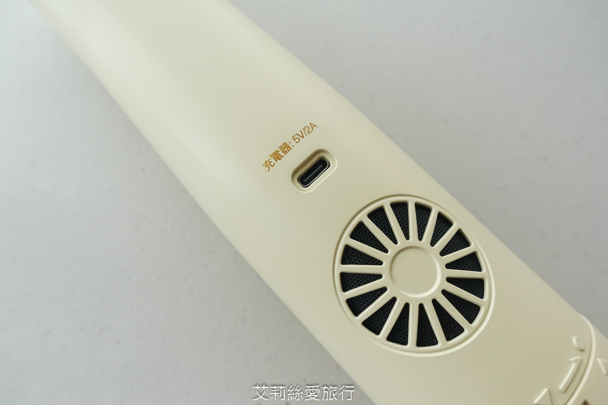 好物推薦 SANSUI山水輕淨吸迷你無線吸塵器 一機多用途無線手持好輕巧 還能變身塵螨機、居家車用清潔都ok！