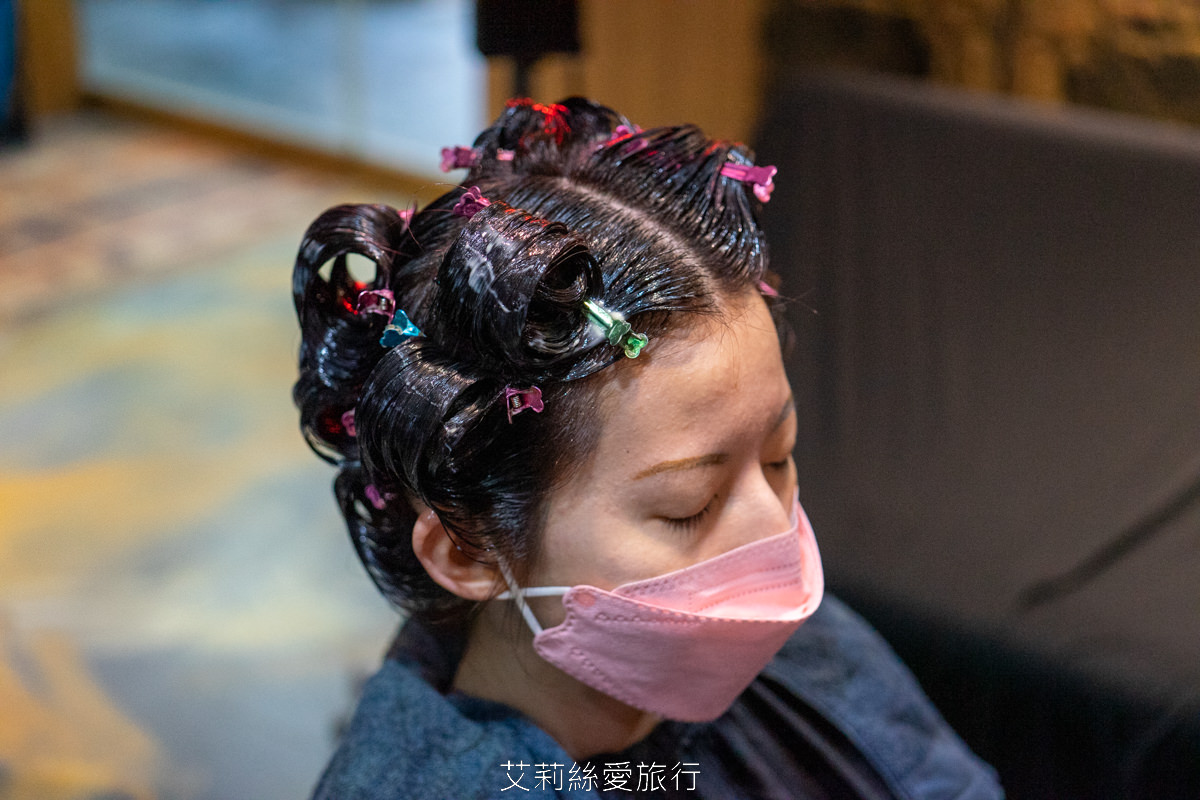 板橋染髮推薦！Worhair新埔店 剪髮250元 燙髮或染髮只要1200元起不分長短還送洗加剪！ 新埔捷運站步行可抵達