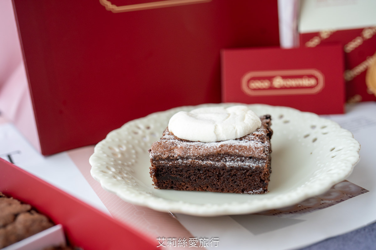 彌月蛋糕推薦 coco.Brownies 可可布朗 彌月蛋糕禮盒 台北知名甜點 好吃布朗尼 迷你磅蛋糕 大巨蛋甜點下午茶